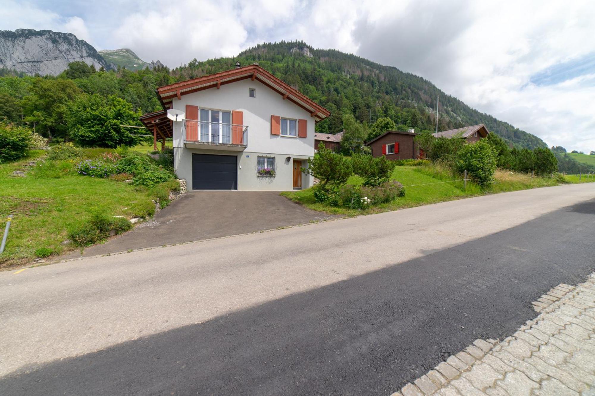 Wiesel Wildhaus Extérieur photo
